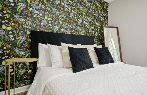 NEW Renovated 4BR Games Big Backyard Deck - Foto 25