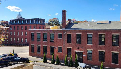Jennifer's Riverfront Loft State House Views - Foto 5