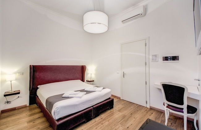 Imperia Suite - Photo 13