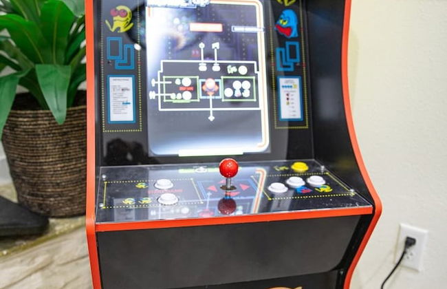 Whitewater River House - Game Room, Firepit, Walking Distance to Whitewater Amphitheater! - Foto 32