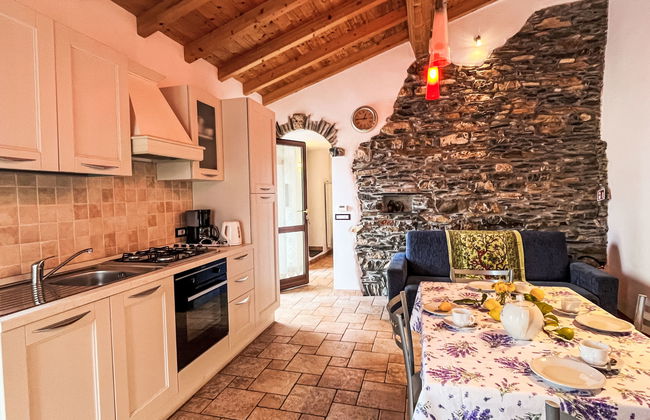 4 bedroom House in Prelà with garden and terrace - Photo 48