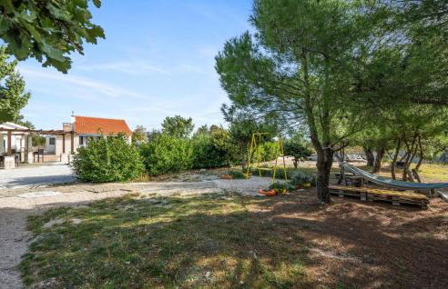 Stunning Home In Drinovci With Sauna - Foto 17