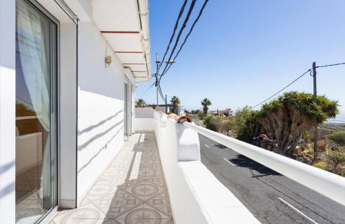 Oasis Tenerife Rentals con Piscina climatizada, Cocina exterior y Barbacoa - Foto 22