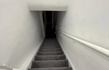 ResiLets - 1st Floor Plessey Road Apt - Foto 8