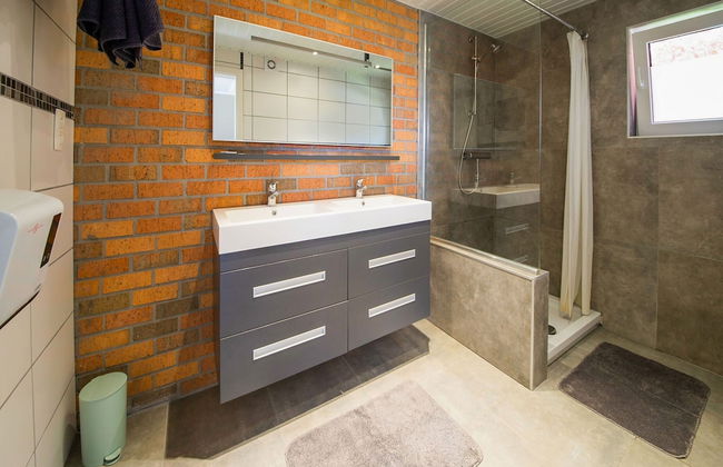 Blissful Holiday Home in Libramont-chevigny With Garden - Foto 14