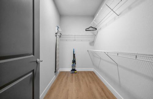 1BR Retreat Near Walmart Campus & AMP U of A - Foto 19