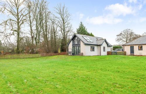 Westcraigs - Photo 1