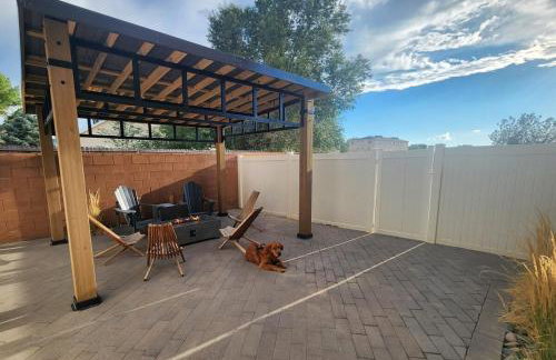 Cedar Getaway - Hot Tub, Private Sauna, Pool-Pong! - Foto 2