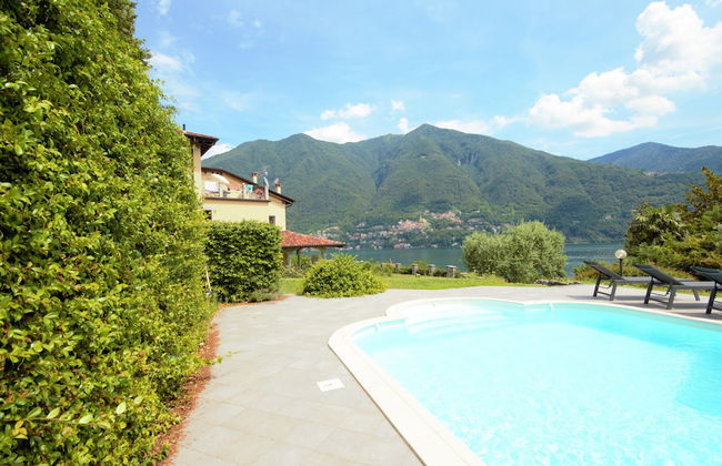 Villa Oliveto with Pool and Lake view - Photo 44