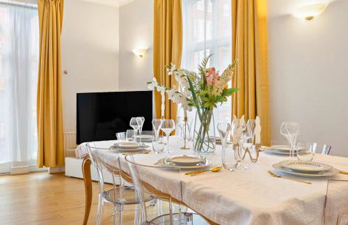 Private Oxford Street Luxe Apartment - Photo 7