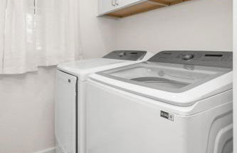 Beautiful 3 story villa with room for 17 people - outdoor POOL and indoor SAUNA - Foto 42