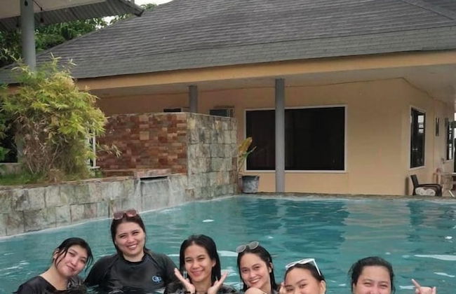 Jovillena Beach Resort Lobo Batangas - Foto 14