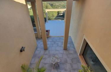 The House - Photo 21