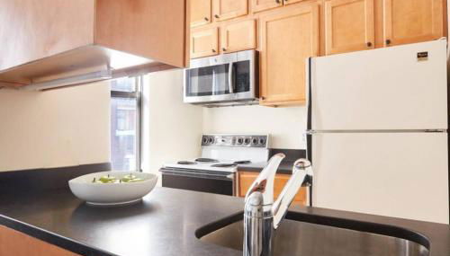 Delightful North End Apt 2BR 2BA Laundry - Foto 3