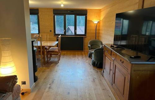 Superbe Chalet refait à neuf, idéal famille, Sportifs 2 nuits minimum - Foto 26