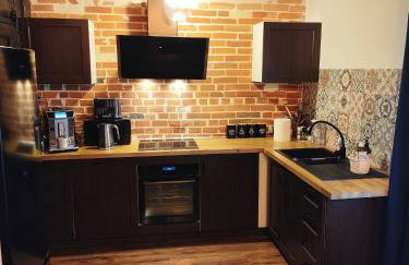 Osada Brzeziny - 25 minut od Warszawy - sauna, balia z jacuzzi, basen, altana, grill, ogród, ognisko - Foto 16