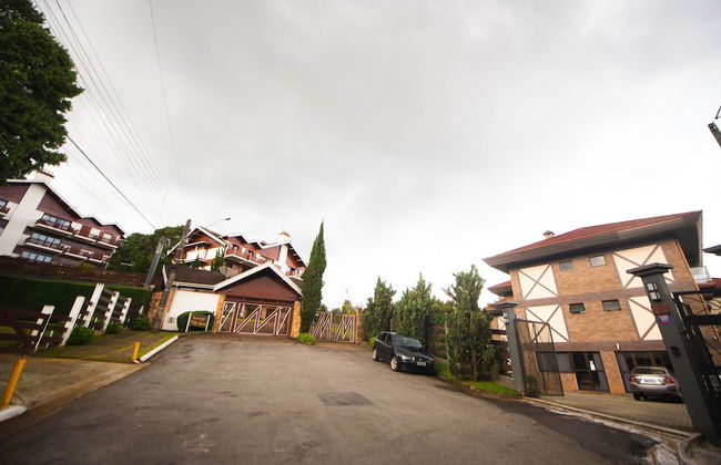 Apê Encantador Perto do Centro Turístico Capivari - Foto 29