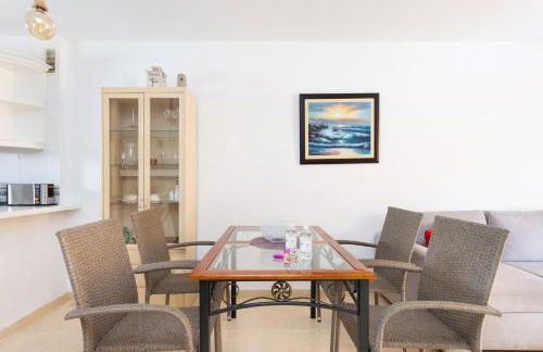 Home2Book Cozy Terrace with Pool Views - Foto 9