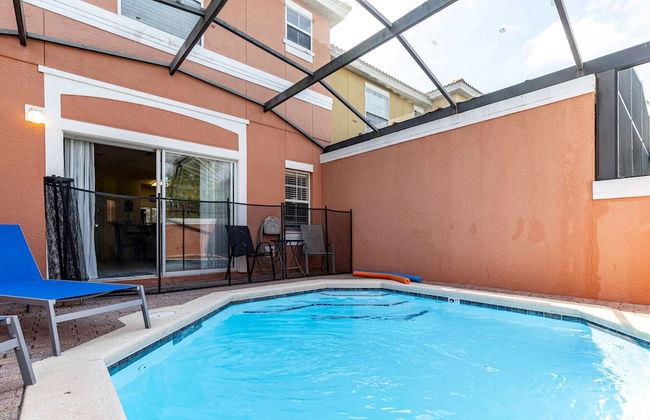 Family 3BR Oasis for 6 With Private Pool - Foto 45