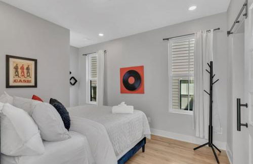 10 Min Drive Downtown, Roof Deck, Pet Friendly - Foto 11