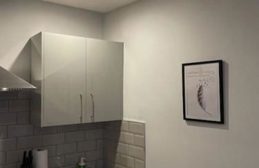 Deluxe Apartment in Central Northampton - Heart of Market Square - Photo 8