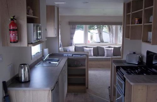 Get-a-Wey a static caravan at Haven Weymouth Bay - Foto 9