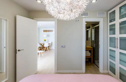 Sorolla 105, luxury, beach, free parking, all services, quite neighborhood, SO - Photo 17