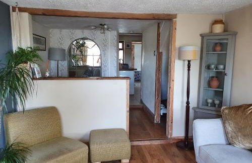 Wales' Highest Village - The Chartist Cottage - Trefil - Photo 7