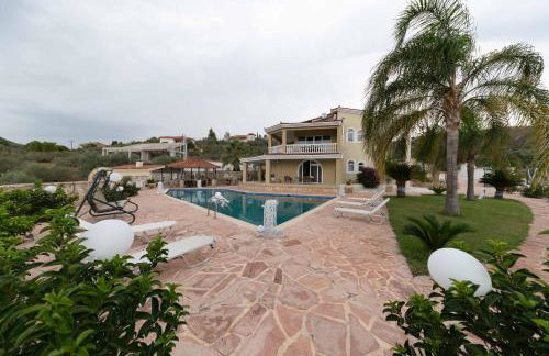 Achilles Apartment - Foto 21