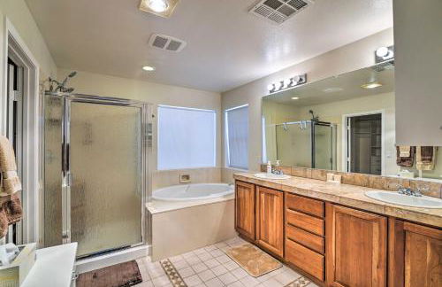 Spacious North Las Vegas Home with Yard - Foto 17