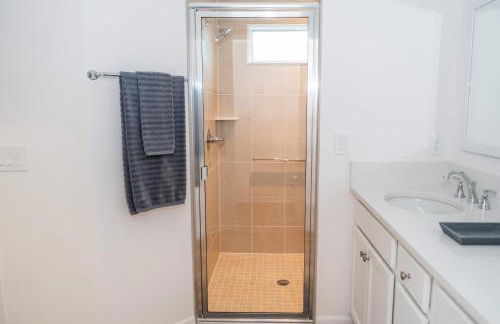 Bougainvillea Place- Brand New Golf Cart Included - Foto 18