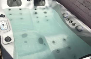 Mews House, Tewkesbury town centre, hot tub, pets - Foto 33