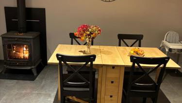 AUTHENTIQUE MAISON DE PECHEUR ENTRE-TERRE & MER Avec Un POÊLE À BOIS A Disposition - Foto 5