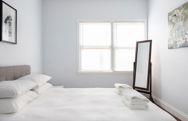 Giles Ave 6 Bedroom Gem - Foto 3