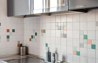 Bright Apartment with Canal Balcony - Foto 9