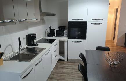 Olive Tree House with Jacuzzi, WiFi and 40m2 pool - Foto 24