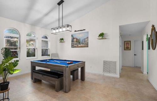 Plantation Pool Home with Hot Tub Sleeps 10 - Foto 17