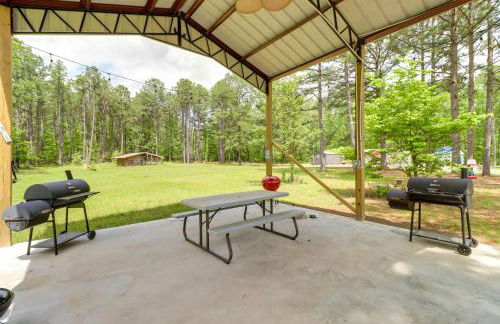 Higden Studio with Private Deck Less Than 1 Mi to Lake! - Foto 22