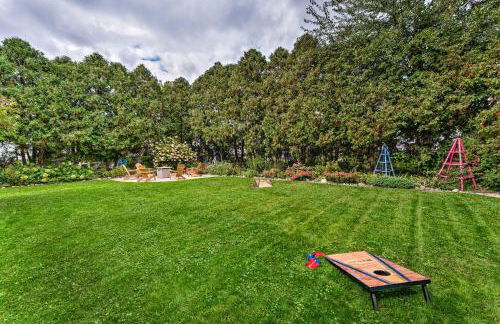 Airy Cottage Close to Rock Lake with Fire Pit! - Foto 33