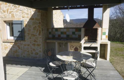 Holiday Home Provenzalisches Ferienhaus mit Charme auf dem Land mit Pool by Interhome - Foto 19