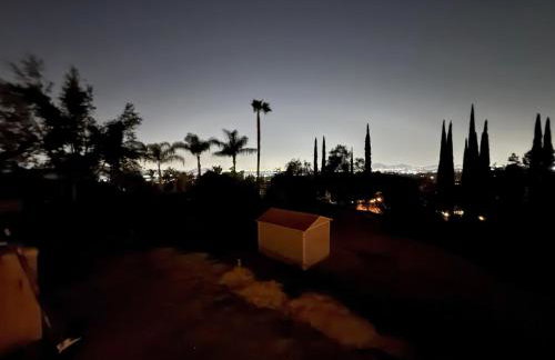 Riverside Views & Pool Retreat - Foto 18