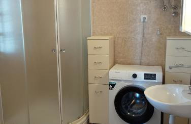 Apartment Lucky Star - 2 Bedroom, Sea View, Large Balcony, Free Parking, BBQ - Foto 10