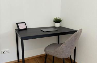 Neubau, Bergpanorama, gute Lage, Tiefgarage - Foto 17