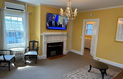 210 Main St - Foto 66