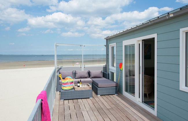 Beach House in Netherlands With Sea View - Photo 18
