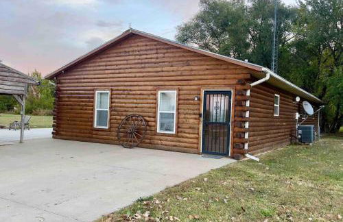 Riverfront Studio Cabin with Amazing View and Huge Yard - Foto 11