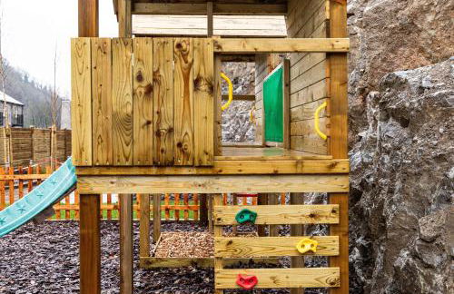 Rock Mill Studio Apartment 9 - Photo 68