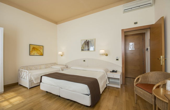 Piazza Paradiso Accomodation - Foto 13