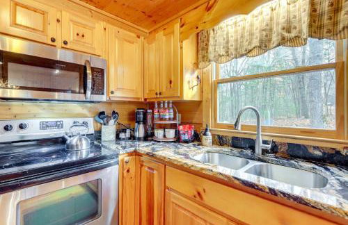 Game Room and Hot Tub Cabin 9 Mi to Blue Ridge! - Foto 11