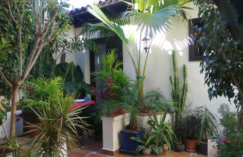 Rustic holiday home with small patio-terrace - Foto 2